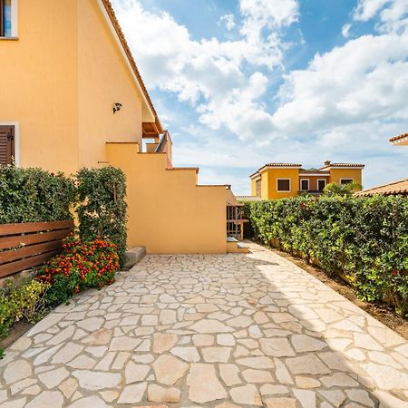 Mattia House Villa Villasimius Eksteriør bilde