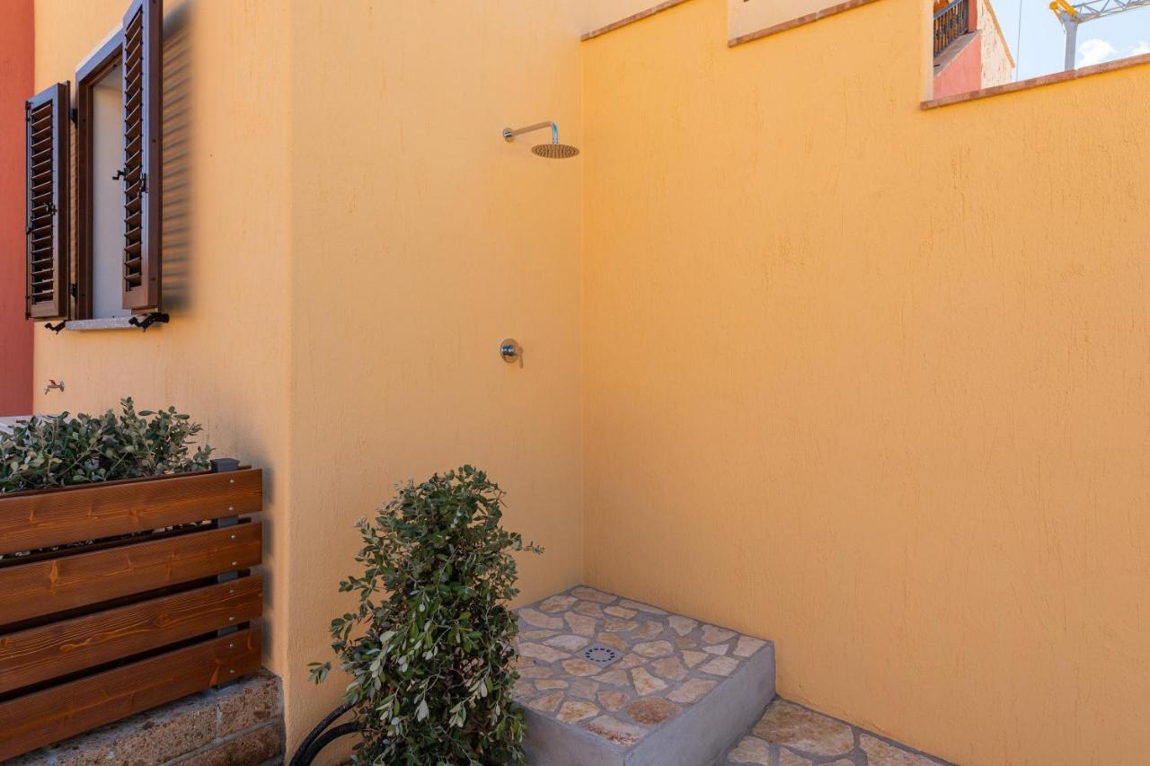 Mattia House Villa Villasimius Eksteriør bilde